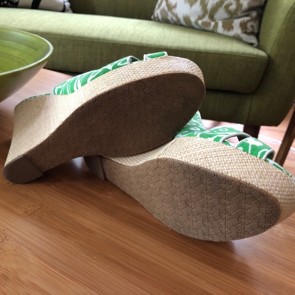 Lilly Pulitzer Green White Floral Wedges 8M - Picture 6 of 6